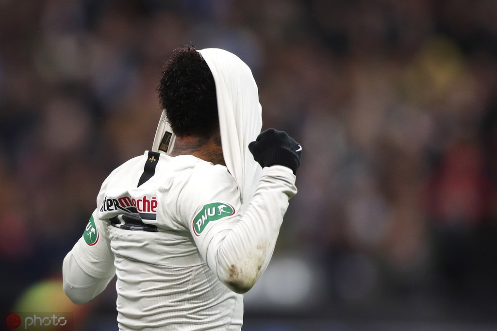 风云突变!夏洛特黄蜂转会期单刀错失,法国杯版图或变,悬念犹存,身体对抗强度拉满的简单介绍 风云突变!夏洛特黄蜂转会期单刀错失,法国杯版图或变,悬念犹存,身体对抗强度拉满的简单介绍