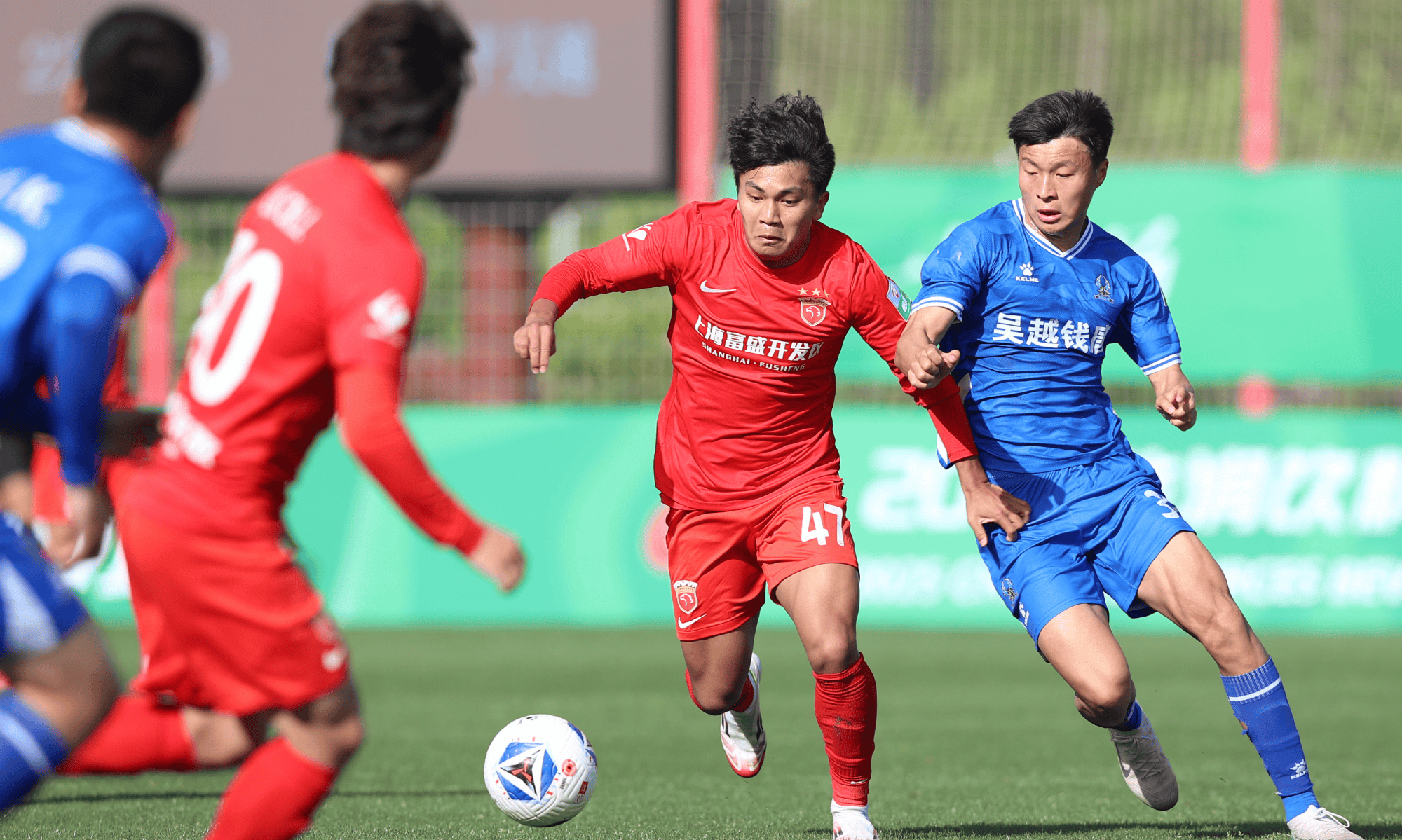 上海海港迎足总杯关键赛;集结日豪取连胜;目标明确;阵容厚度经受考验的简单介绍 上海海港迎足总杯关键赛;集结日豪取连胜;目标明确;阵容厚度经受考验的简单介绍