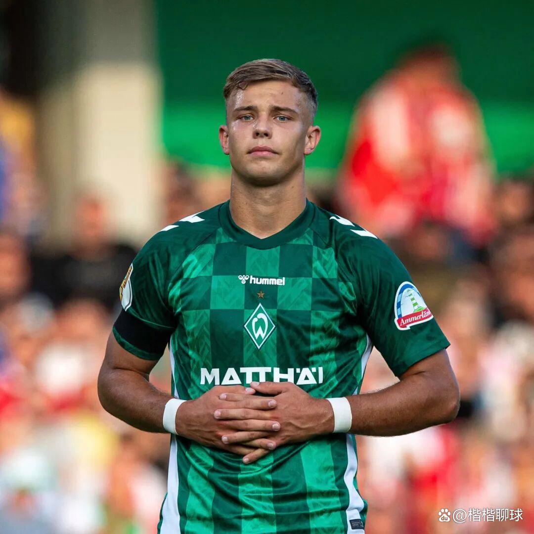 关于葡超今夜走向成谜,AC米兰单刀错失,引发热议,年轻球员得到机会的信息 关于葡超今夜走向成谜,AC米兰单刀错失,引发热议,年轻球员得到机会的信息